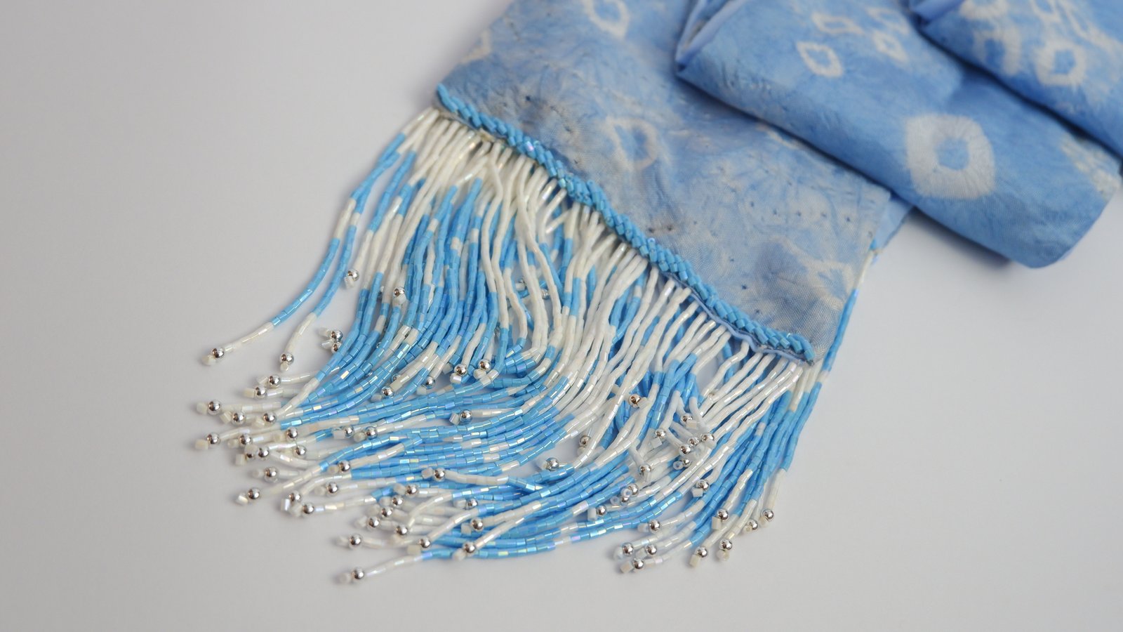 Syal Ronce Jumputan Indigo Biru